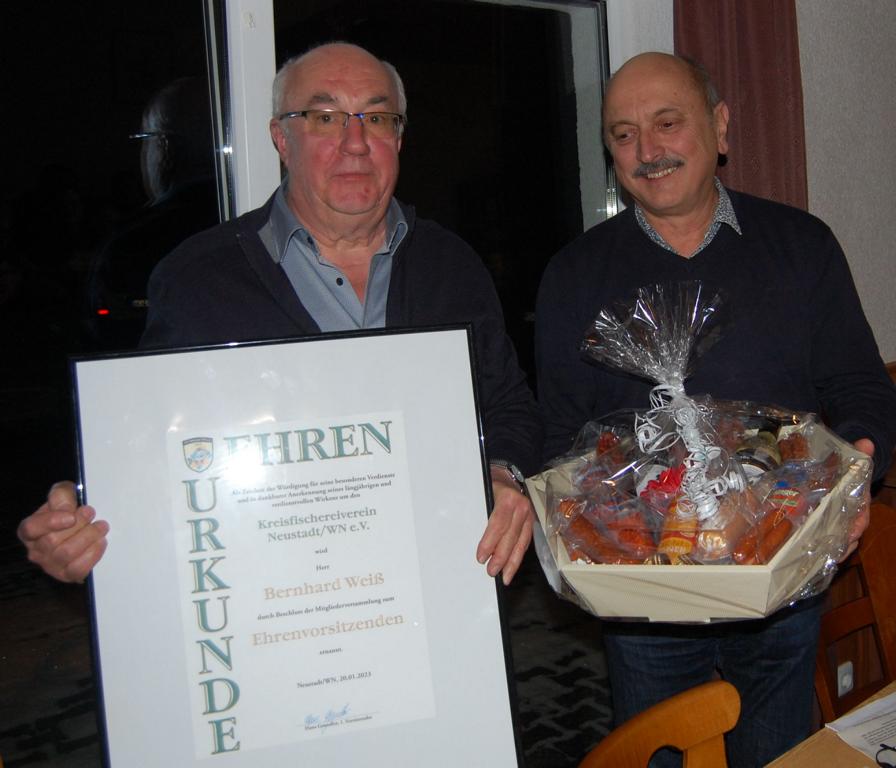 Ehrenvorsitzender Bernhard Weiß